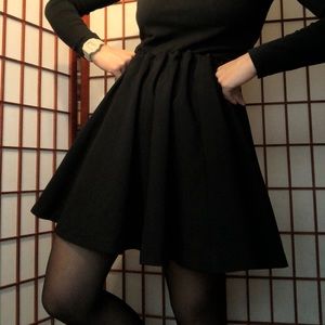 Pleated black skirt high rise, by LUSH clothing